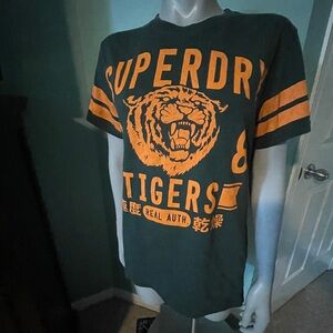 Superdry Dark Green Tee with Bold Orange Tiger Print Men’s M